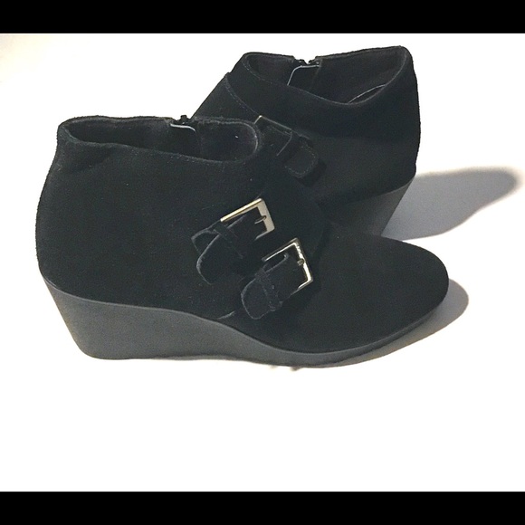 Munro | Suede Bootie Double Monk Buckle - Picture 5 of 8